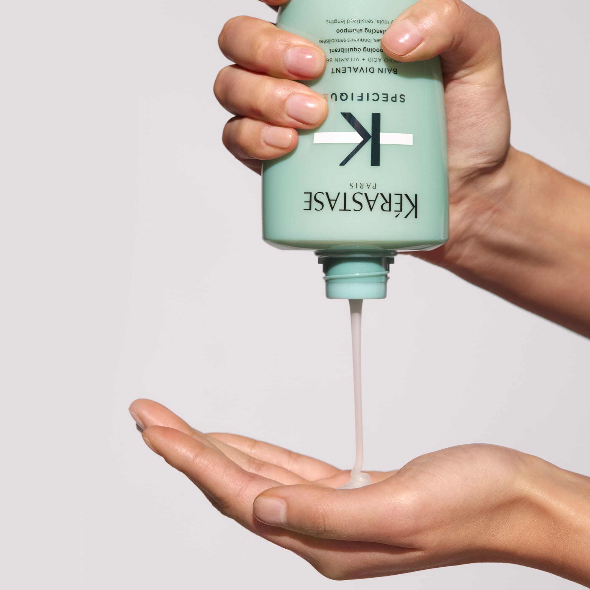 Shampoo Divalent Cabello Graso |250 ml| Kérastase Specifique - Imagen 7